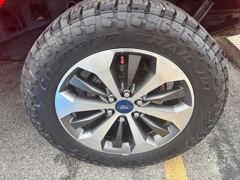Used 2020 Ford F150 XL w/ Equipment Group 101A Mid RWD image 9