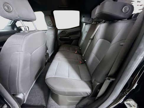 Used 2023 Chevrolet Colorado Trail Boss image 23