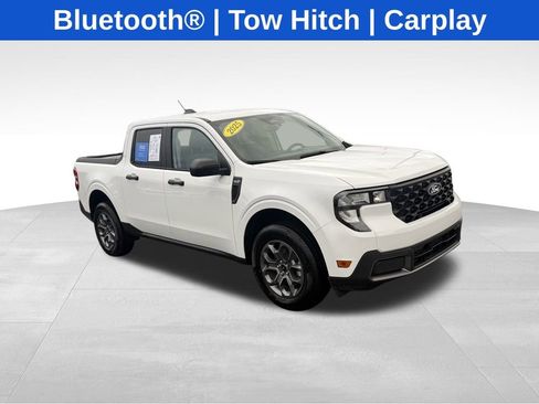 Used 2025 Ford Maverick XLT image 1