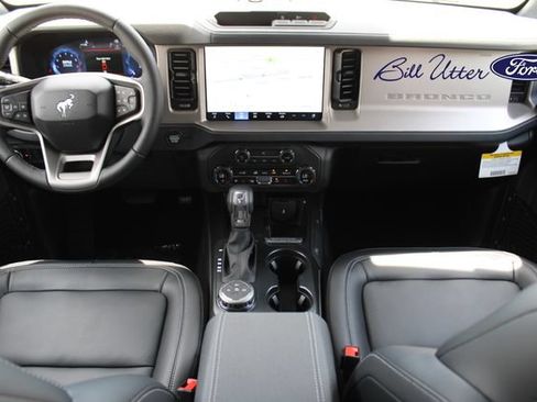 New 2026 Ford Bronco Outer Banks AWD/4WD image 12