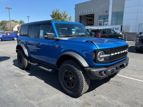 New 2025 Ford Bronco Badlands AWD/4WD image 14