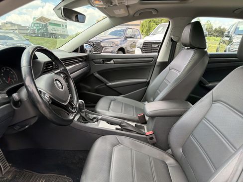 Used 2020 Volkswagen Passat 2.0T R-Line FWD image 15