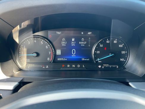 Used 2022 Ford Explorer XLT w/ Equipment Group 202A image 16