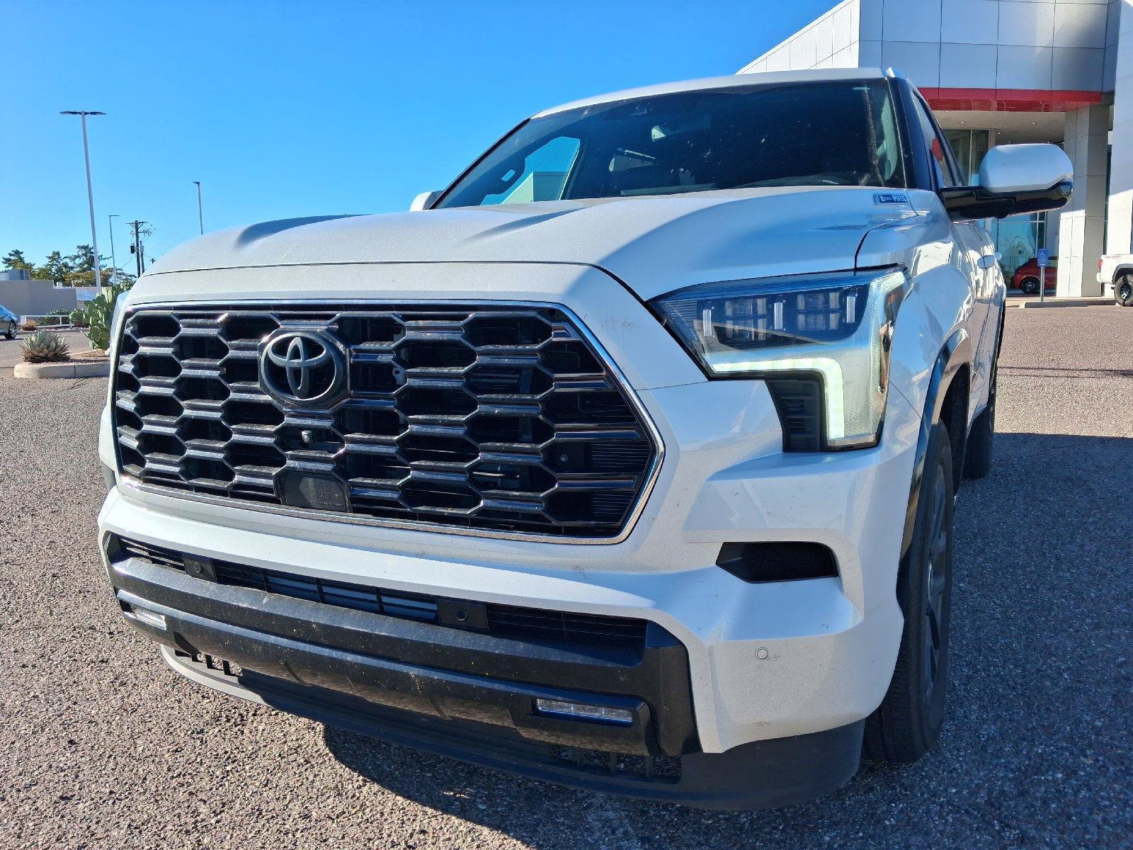 Used 2024 Toyota Sequoia Platinum AWD/4WD image 10