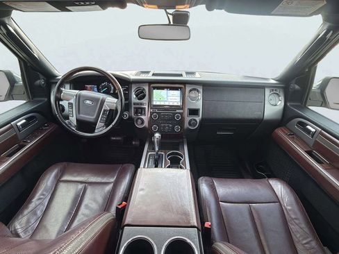 Used 2016 Ford Expedition Platinum image 9