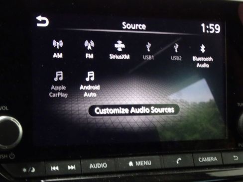 Used 2024 Nissan Pathfinder SV image 33