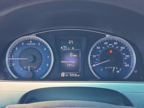 Used 2017 Toyota Camry LE FWD image 11