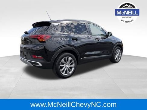 Used 2021 Buick Encore GX Select w/ Experience Buick Package image 6