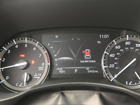 Used 2021 Toyota Highlander Limited FWD image 13