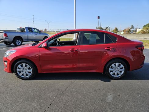 Used 2023 Kia Rio S image 4
