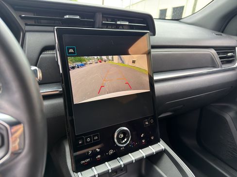 Used 2025 GMC Terrain Elevation FWD image 4