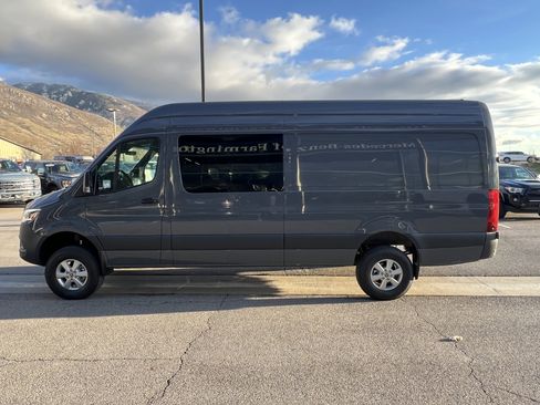 New 2026 Mercedes-Benz Sprinter 2500 image 7