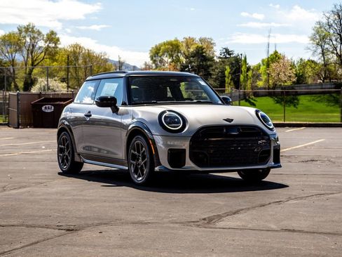 New 2026 MINI Cooper S FWD image 7