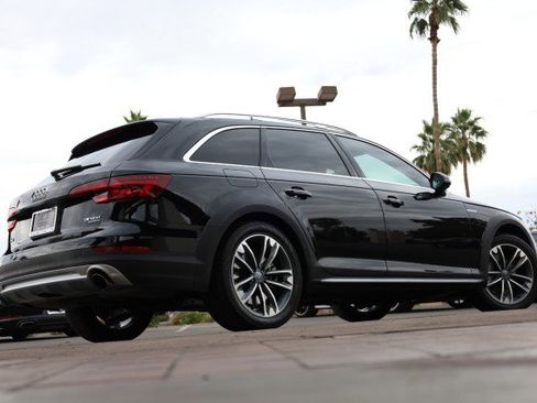 Used 2019 Audi A4 2.0T allroad Prestige w/ Prestige Package image 18