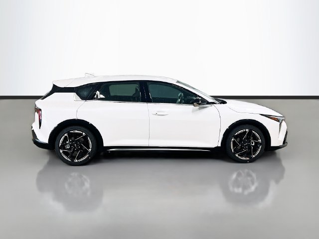 New 2026 Kia K4 GT-Line FWD image 8