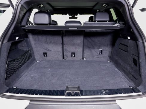 Certified 2024 Porsche Cayenne S image 13