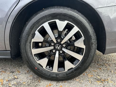 New 2026 Honda Odyssey EX-L image 5