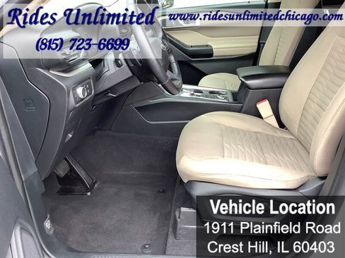 Used 2020 Ford Explorer XLT image 15