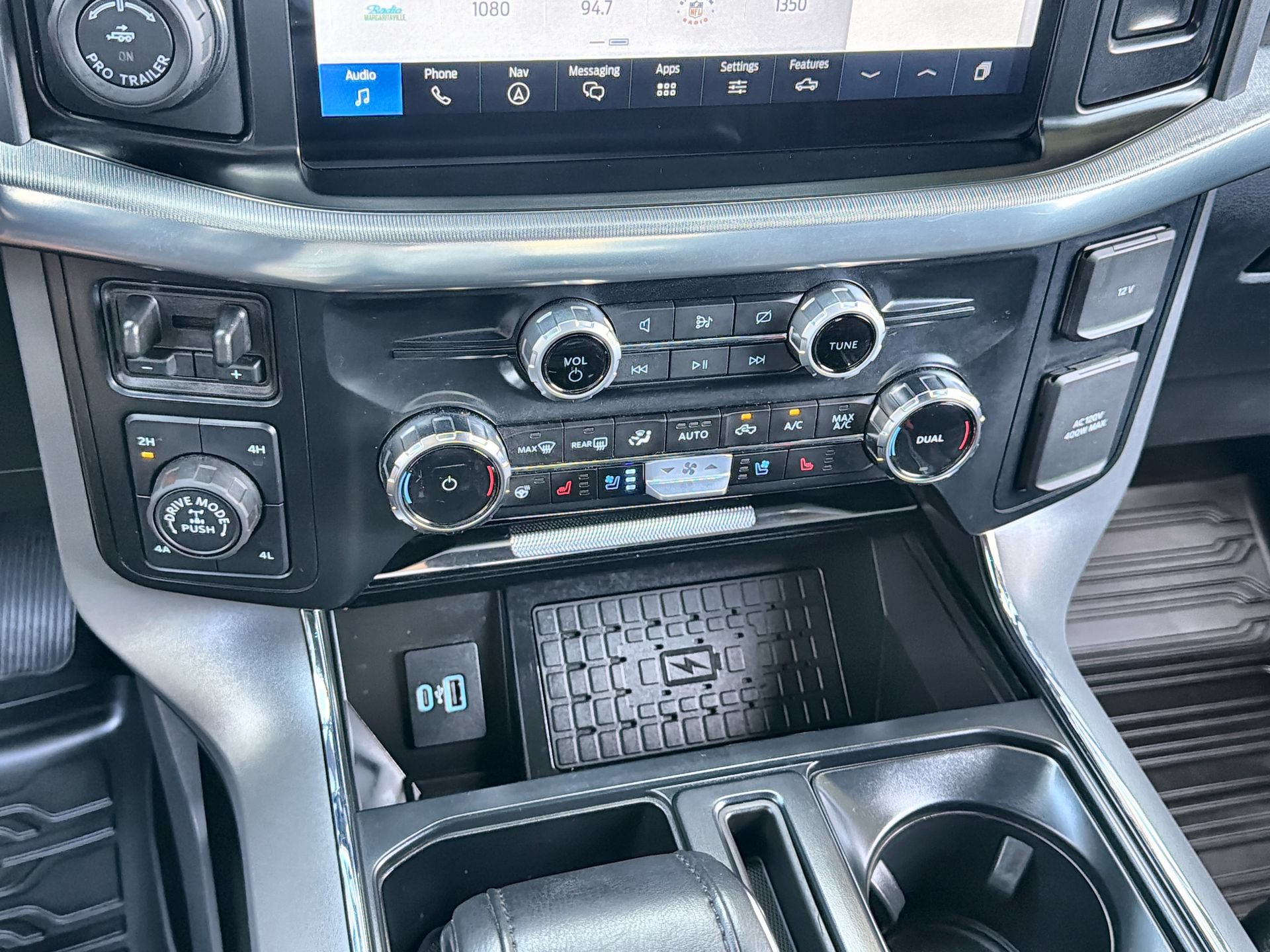 Used 2024 Ford F150 Lariat w/ FX4 Off-Road Package AWD/4WD image 19