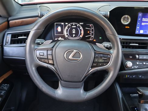 Used 2023 Lexus ES 350 w/ Premium Package FWD image 16