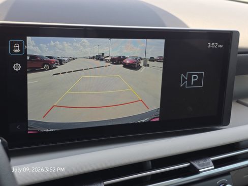 Certified 2026 Hyundai Tucson SE FWD image 22