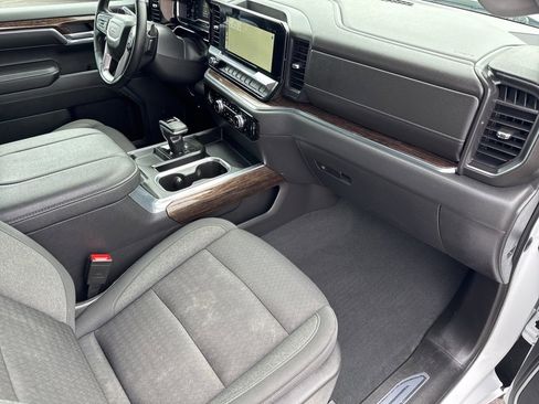 Used 2023 GMC Sierra 1500 Elevation image 30