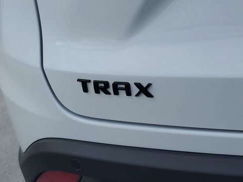 New 2026 Chevrolet Trax RS FWD image 8