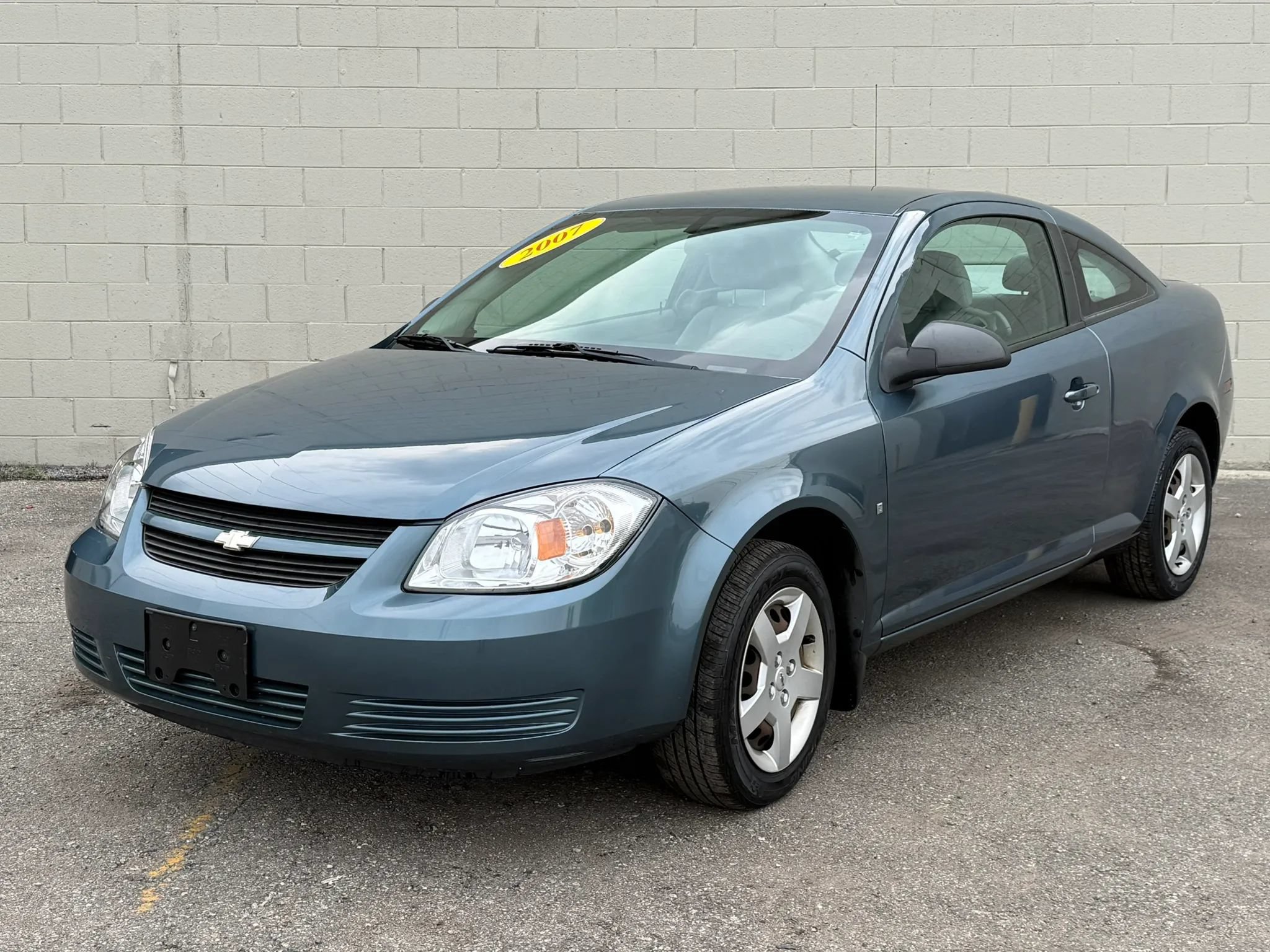 Used 2007 Chevrolet Cobalt LS FWD image 1