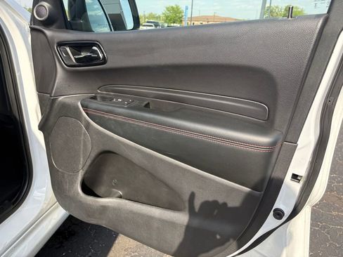 Used 2025 Dodge Durango GT AWD/4WD image 11