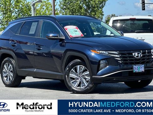 Certified 2024 Hyundai Tucson Blue AWD/4WD image 1