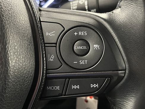 Used 2023 Toyota Camry SE image 24