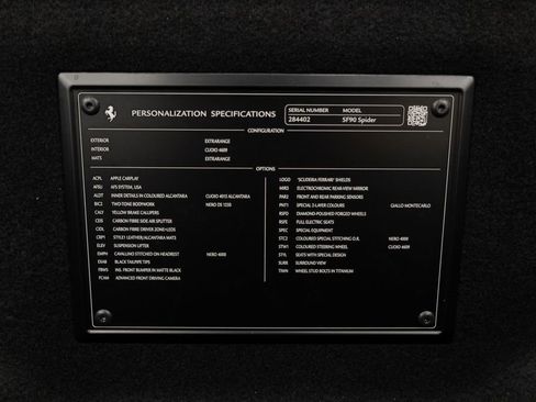 Used 2022 Ferrari SF90 Spider image 34