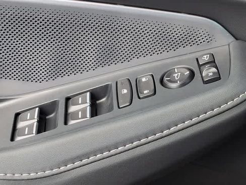 Used 2026 Acura MDX FWD w/ Technology Package image 42