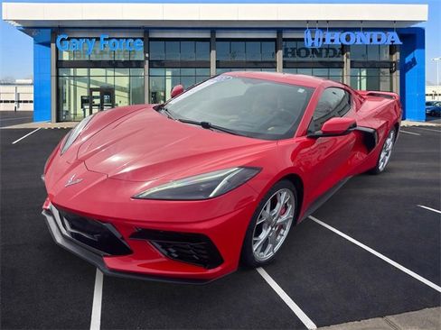 Used 2021 Chevrolet Corvette Stingray Premium Cpe w/ Z51 Performance Package image 4