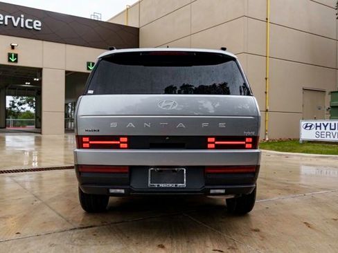 Used 2025 Hyundai Santa Fe SEL image 5