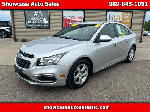 Used 2015 Chevrolet Cruze LT FWD image 1
