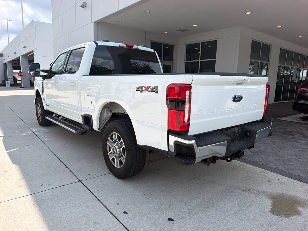 Used 2026 Ford F250 Lariat AWD/4WD image 3