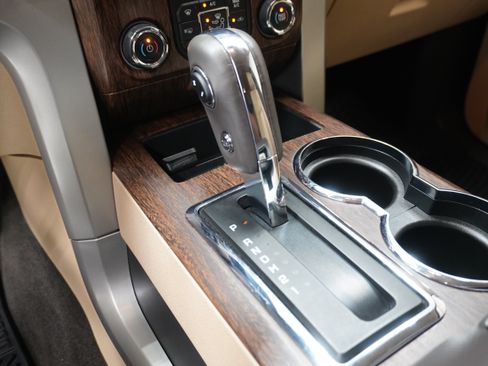 Used 2013 Ford F150 Lariat w/ Mid Equipment Group RWD image 20