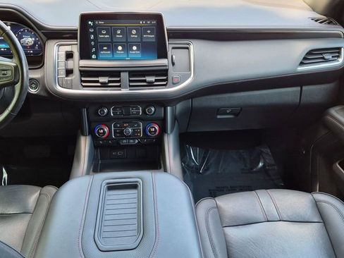 Used 2022 Chevrolet Suburban RST w/ Luxury Package AWD/4WD image 19