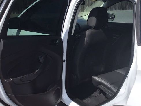 Used 2015 Ford Escape S image 12