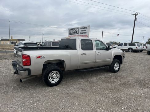 Used 2008 Chevrolet Silverado 2500 LTZ w/ Suspension Package, Off-Road image 4