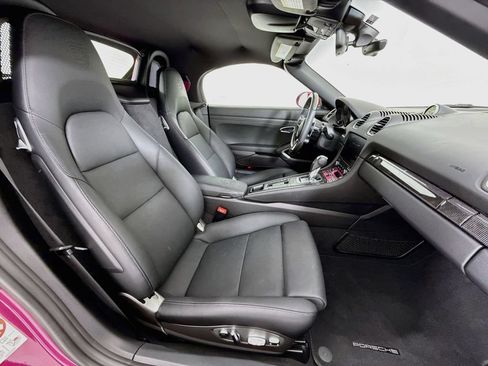 Certified 2024 Porsche 718 Boxster S RWD image 25