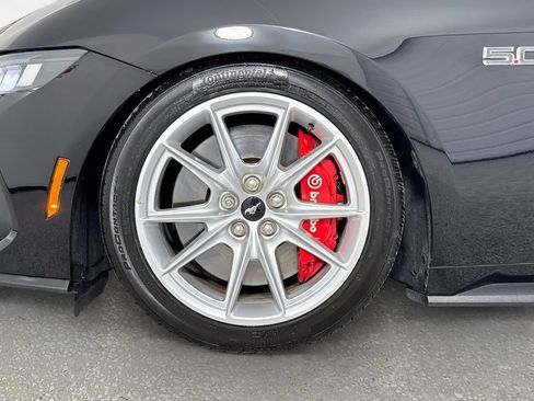 Used 2024 Ford Mustang GT Premium RWD image 28