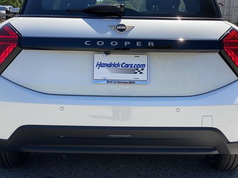 Used 2026 MINI Cooper 2-Door Hardtop FWD image 33