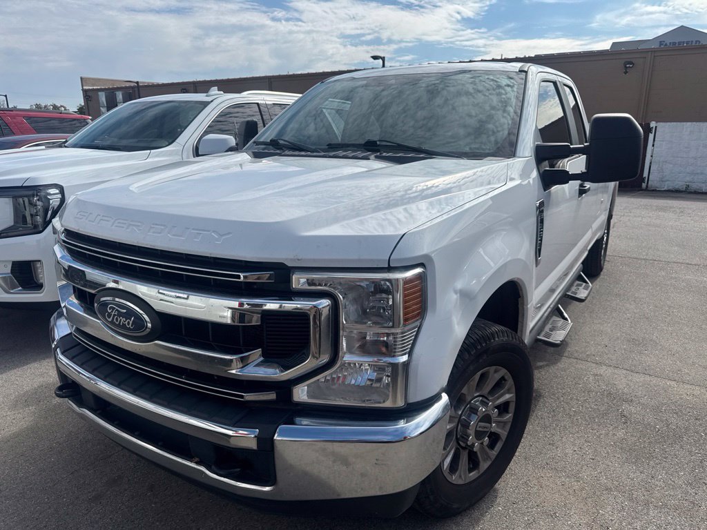 Used 2021 Ford F250 XL w/ STX Appearance Package RWD image 3