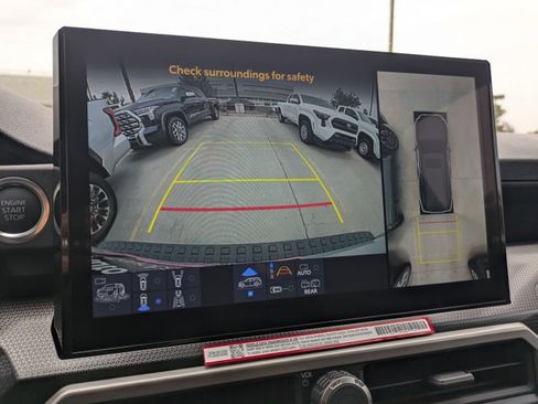 New 2026 Toyota 4Runner Limited AWD/4WD image 13