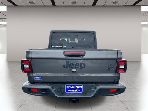 New 2025 Jeep Gladiator Willys image 5