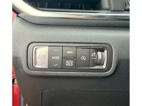 New 2026 GMC Terrain Elevation w/ Technology Package II AWD/4WD image 22