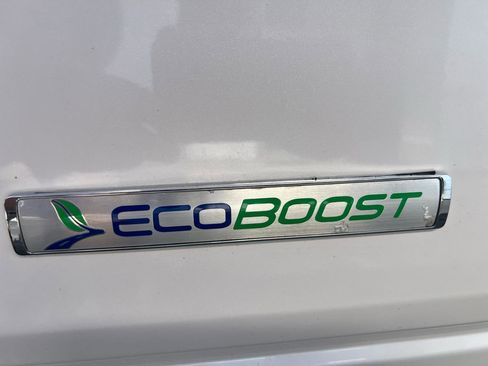 Used 2014 Ford F150 Lariat w/ Equipment Group 502A Luxury AWD/4WD image 4