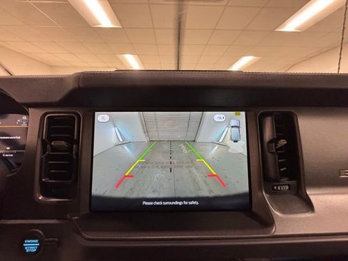 New 2025 Ford Bronco Badlands image 15